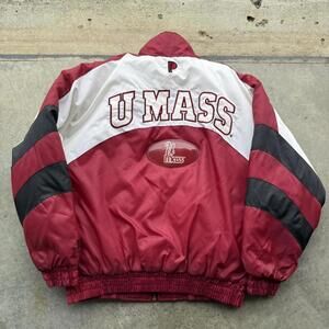 Vintage 90s ProPlayer UMass MinuteMen puffer jacket size XL made in Korea